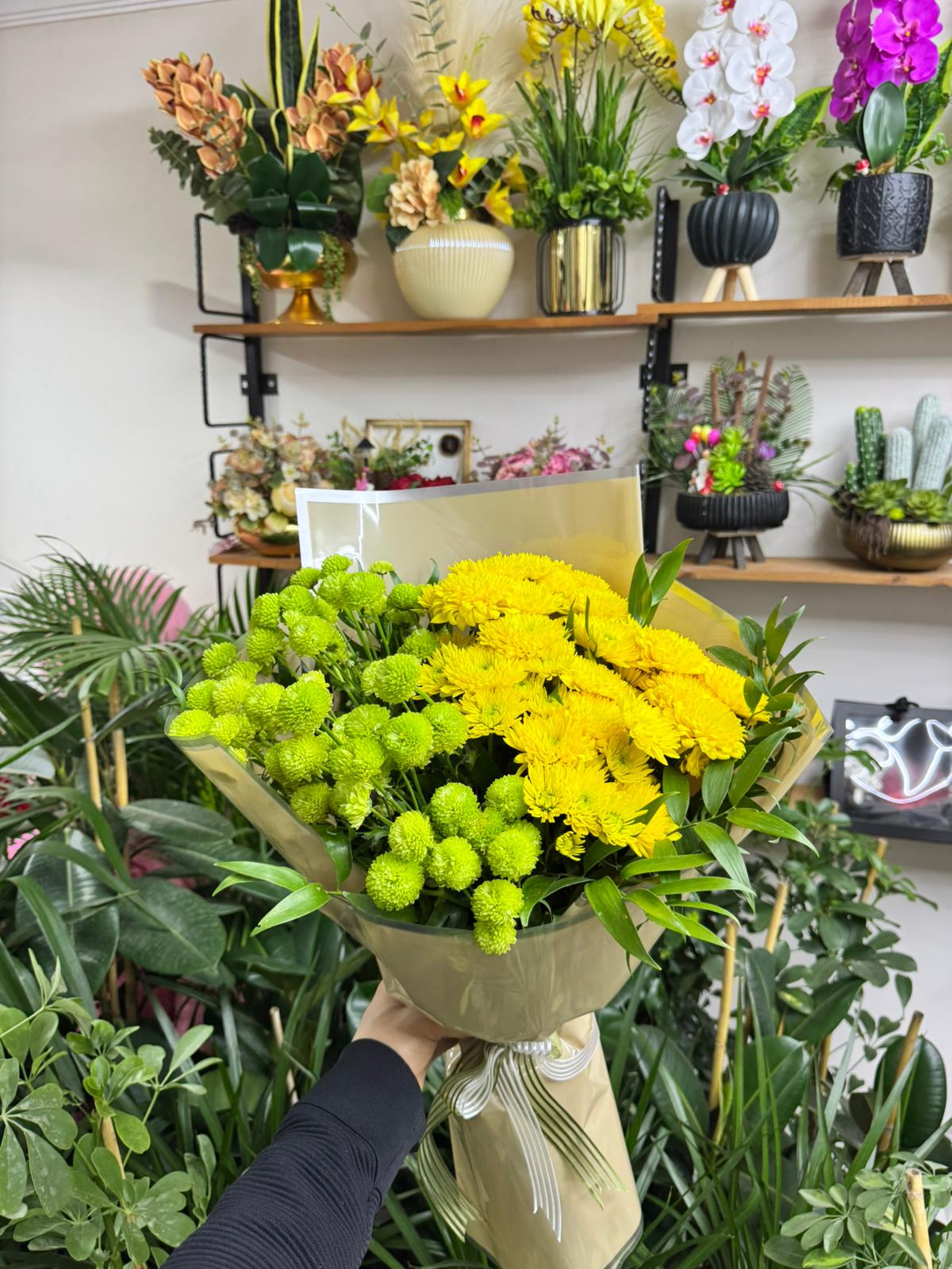 Sarı ve Yeşil kasımpatı buketi